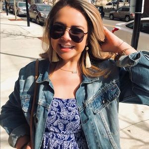 Meet your Posher, Denise